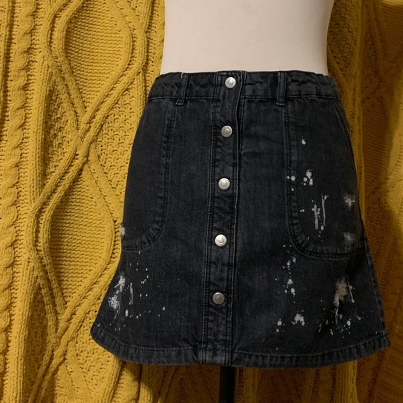 ZARA BLACK DISTRESSED SKIRT - Picture 2 of 5